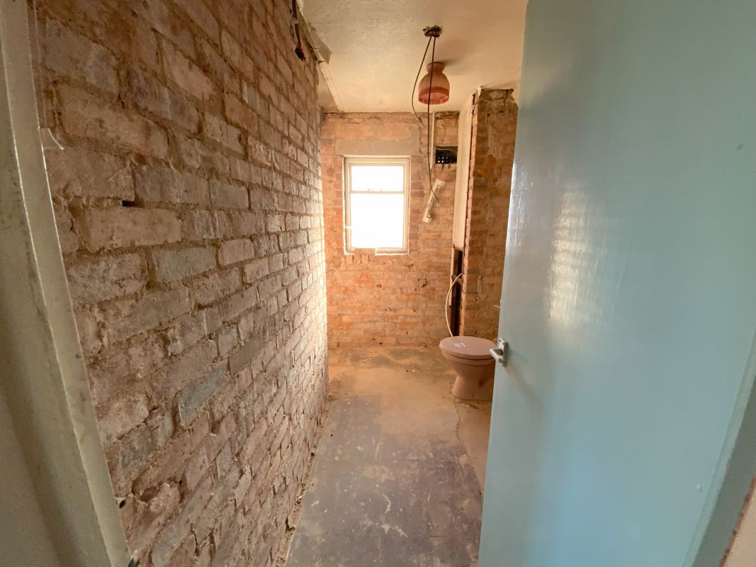 1 bedroom second floor flat in Walsall