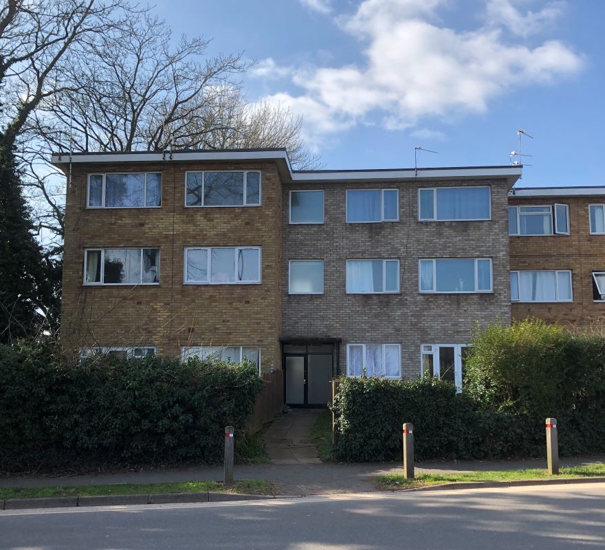 2 bedroom flat in Leamington Spa