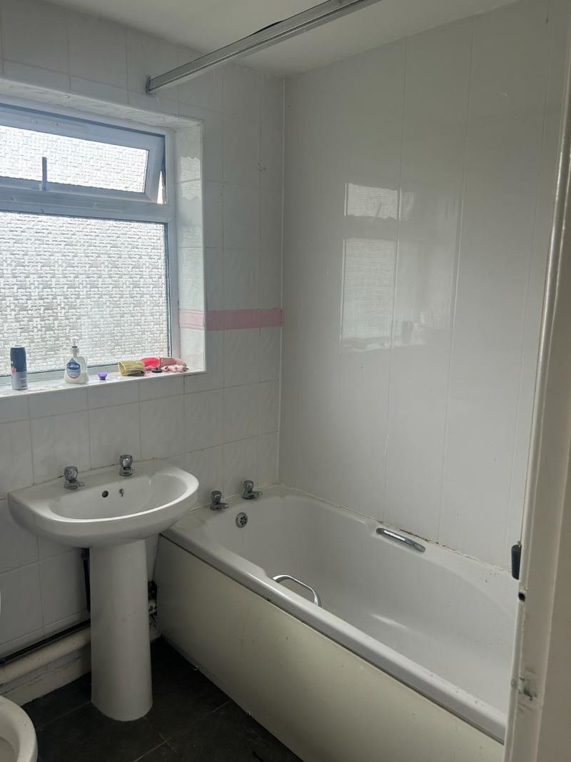 2 bedroom flat in Leamington Spa