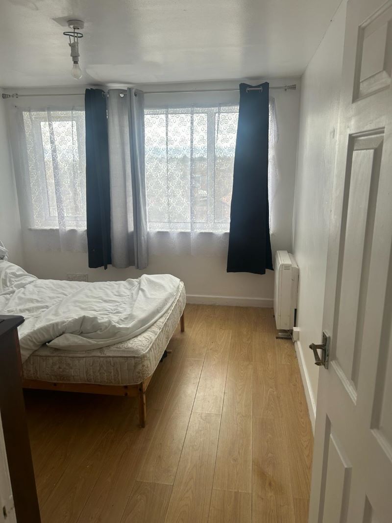 2 bedroom flat in Leamington Spa