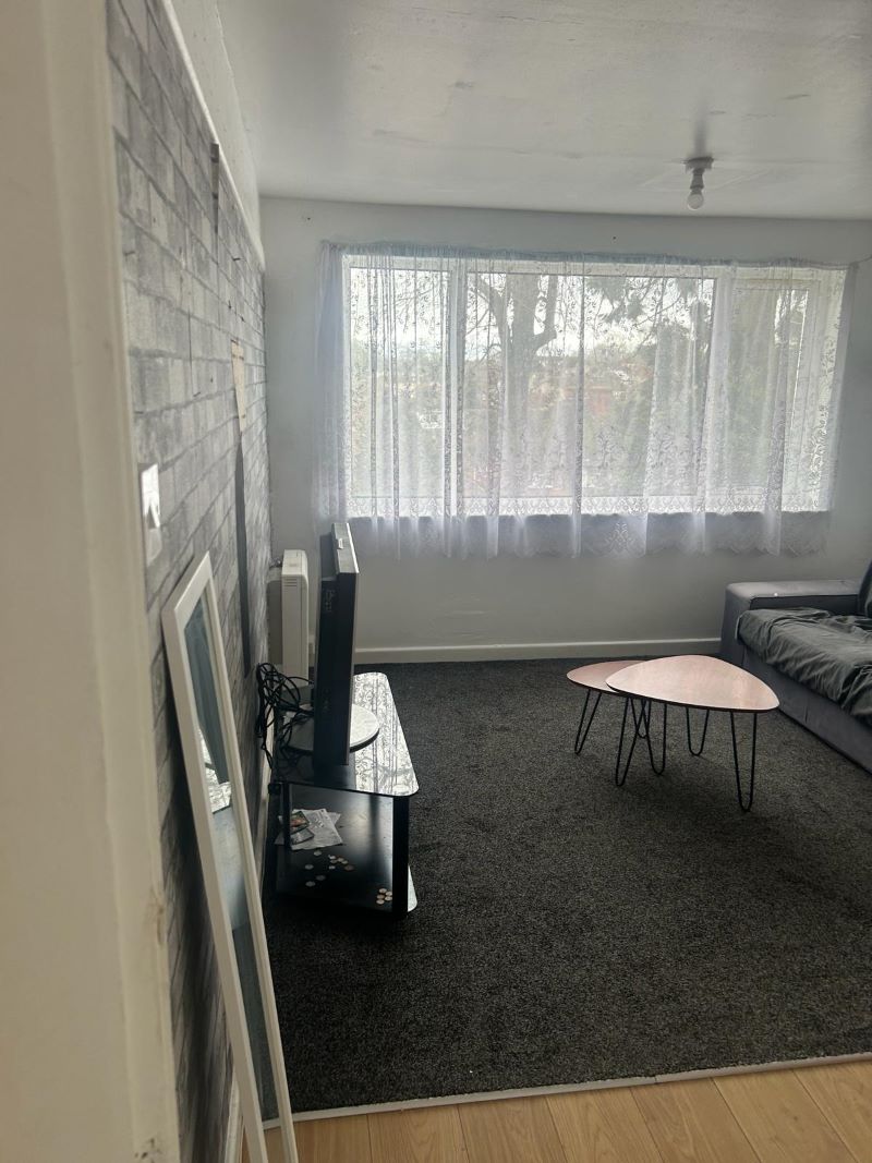 2 bedroom flat in Leamington Spa