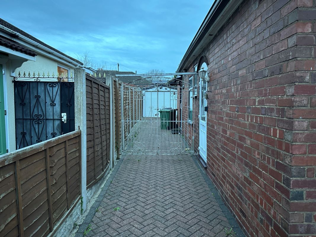 2 bedroom semi detached bungalow
