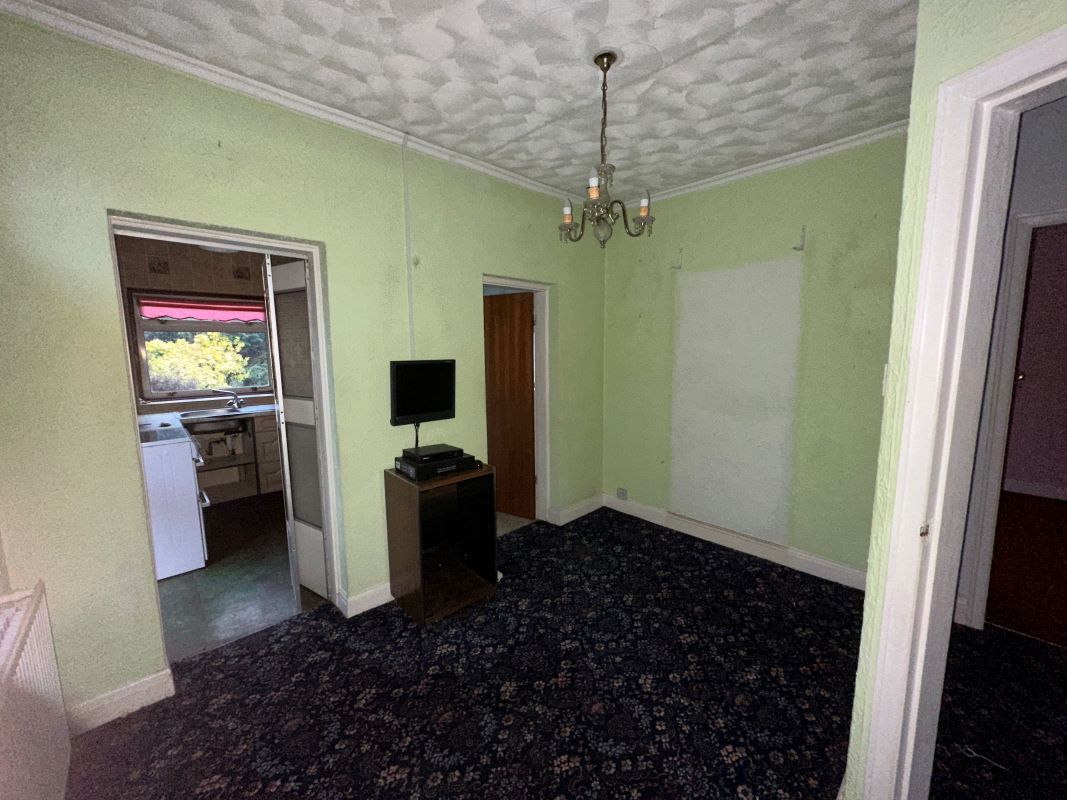 2 bedroom semi detached bungalow