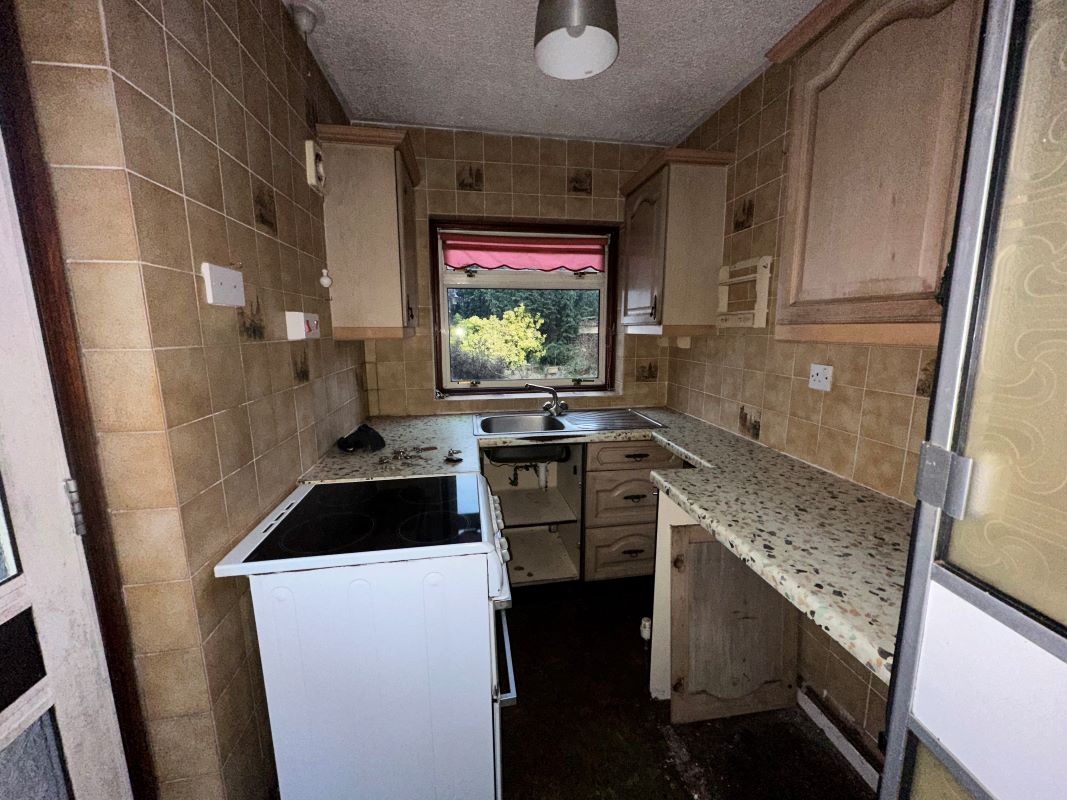 2 bedroom semi detached bungalow