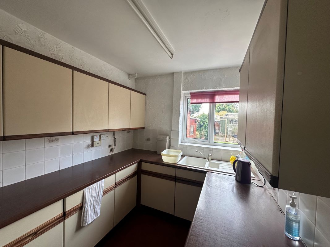 3 bedroom detached house in Wordsley, Stourbridge