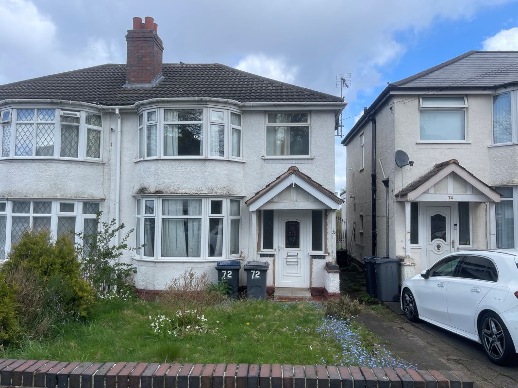 Three bedroom semi detached house in Erdington