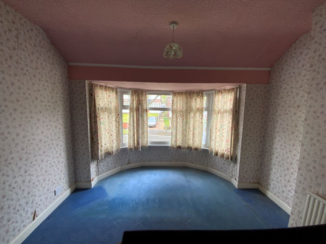 Three bedroom semi detached house in Erdington