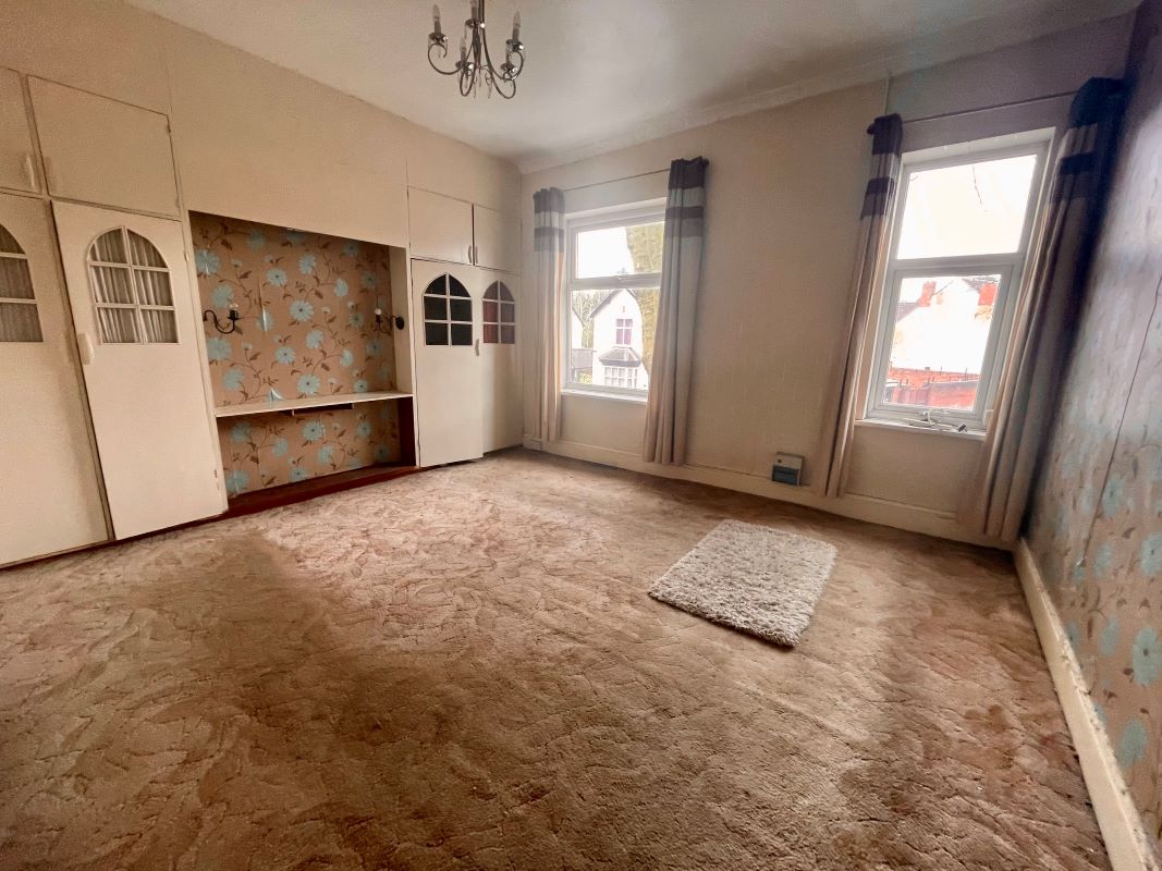 3 bedroom semi detached house in Bloxwich, Walsall