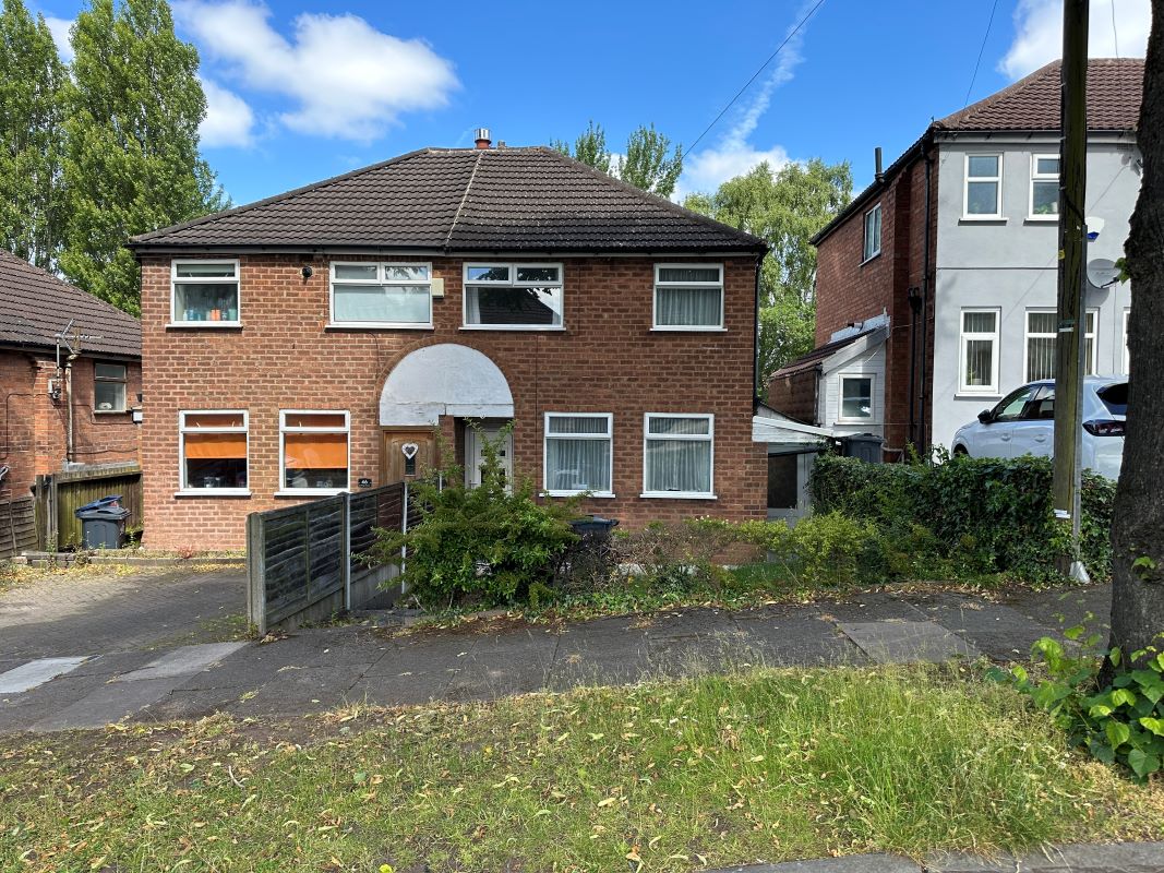 2 bedroom semi detached house in Great Barr
