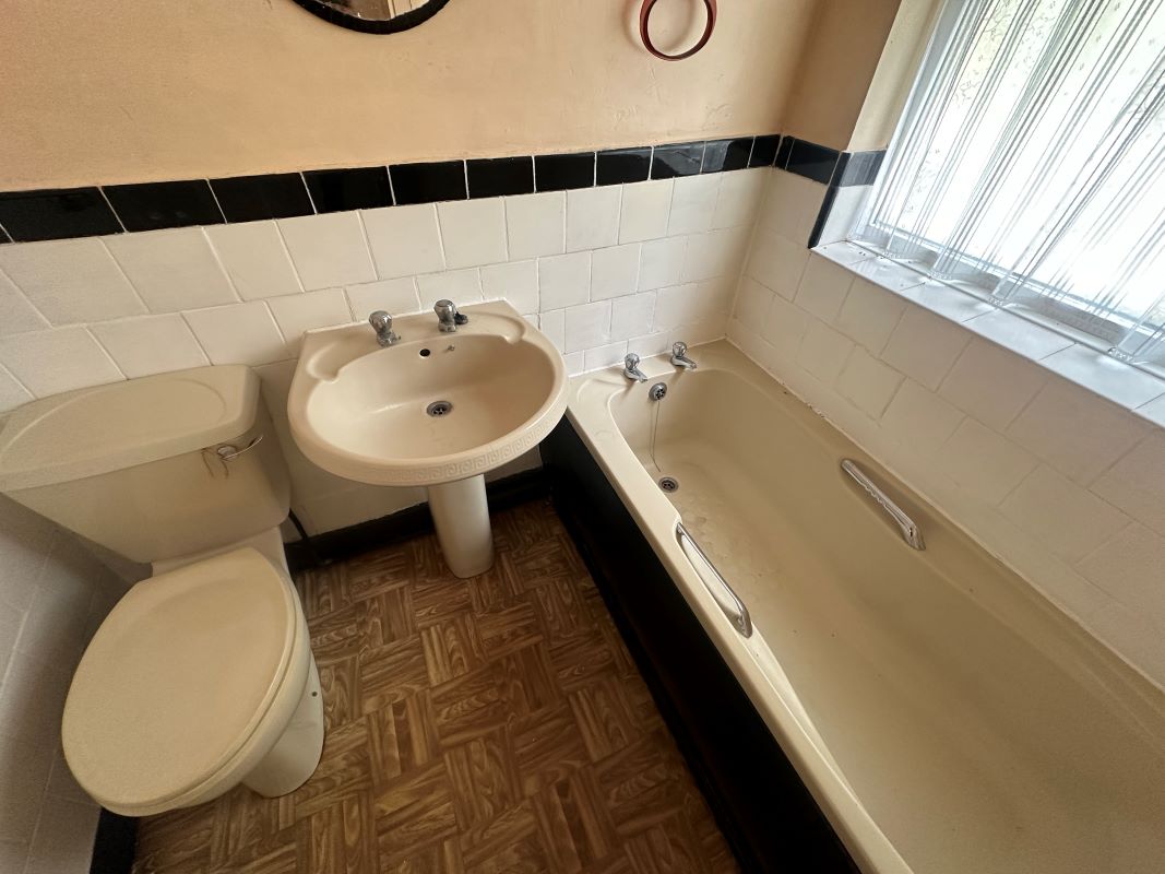2 bedroom semi detached house in Great Barr