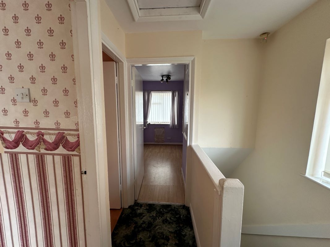 3 bedroom semi detached house in Tipton