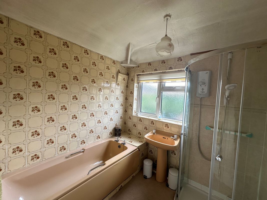 3 bedroom detached house in Wordsley, Stourbridge