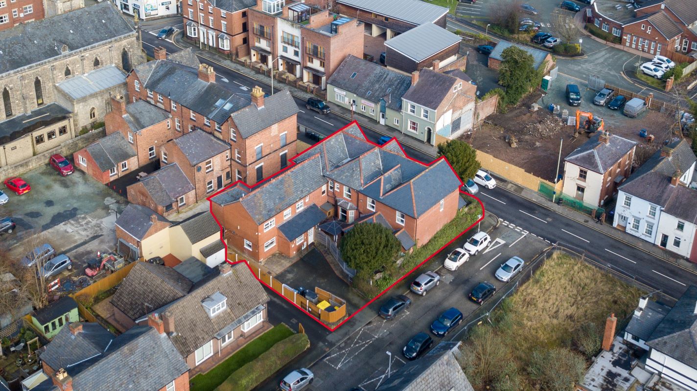 Freehold 21-bedroom care home in the centre of Oswestry,