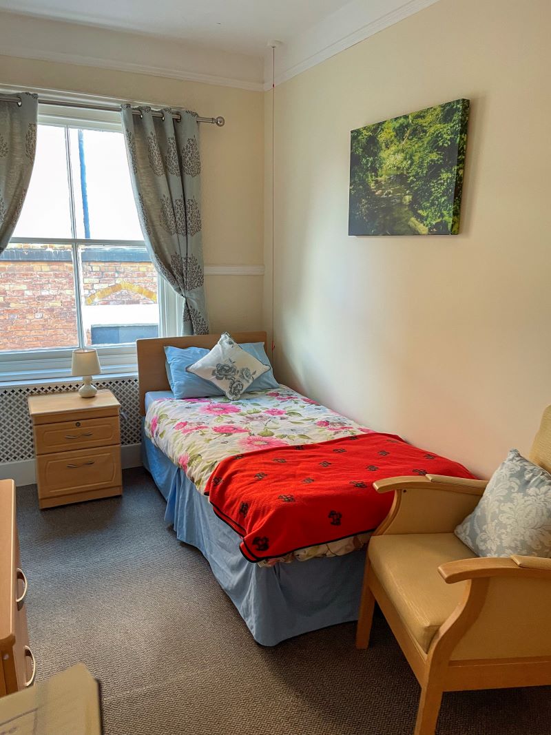 Freehold 21-bedroom care home in the centre of Oswestry,