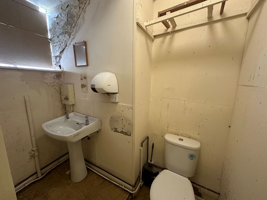 Grade II listed mixed use property in Bridgnorth 