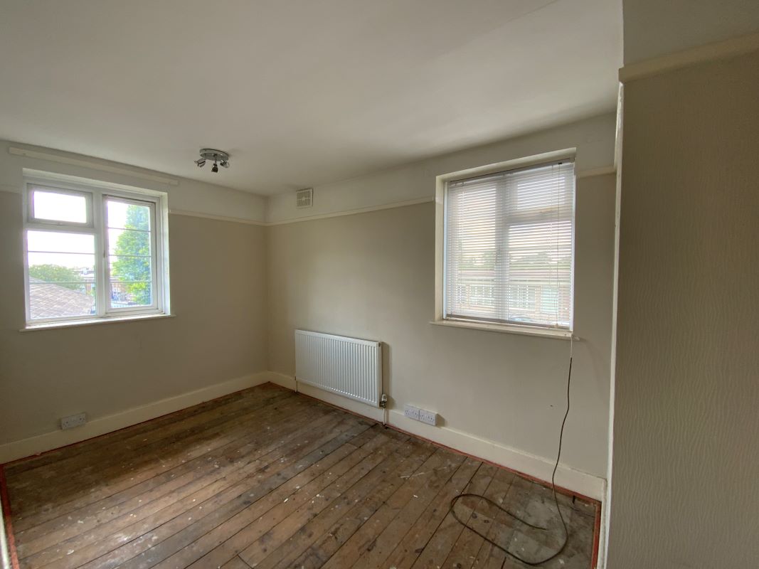 3 bedroom detached house in Wolverhampton