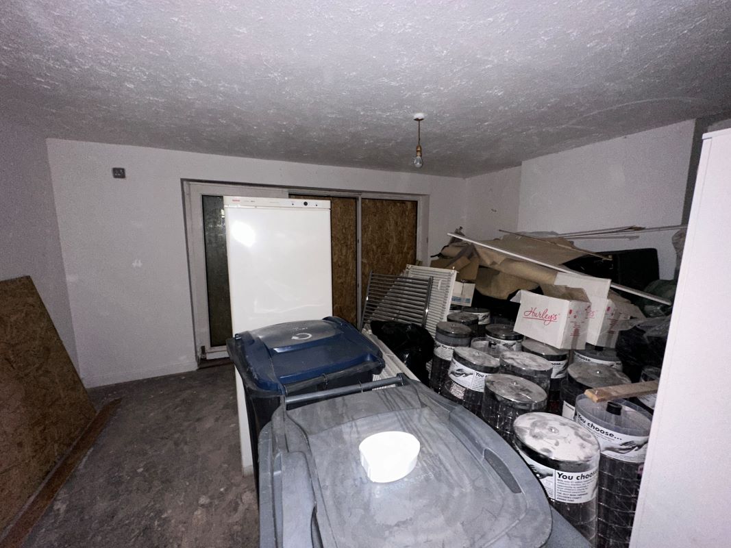 3 bedroom mid terraced house in Birmingham 