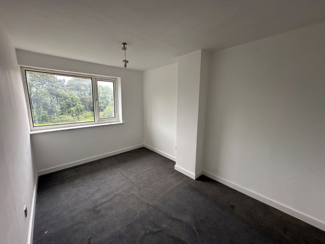 3 bedroom mid terraced house in Birmingham 