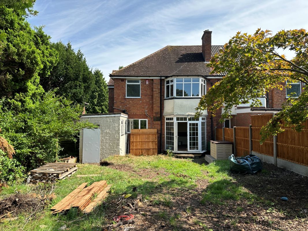 3 bedroom semi detached house in Sutton Coldfield 