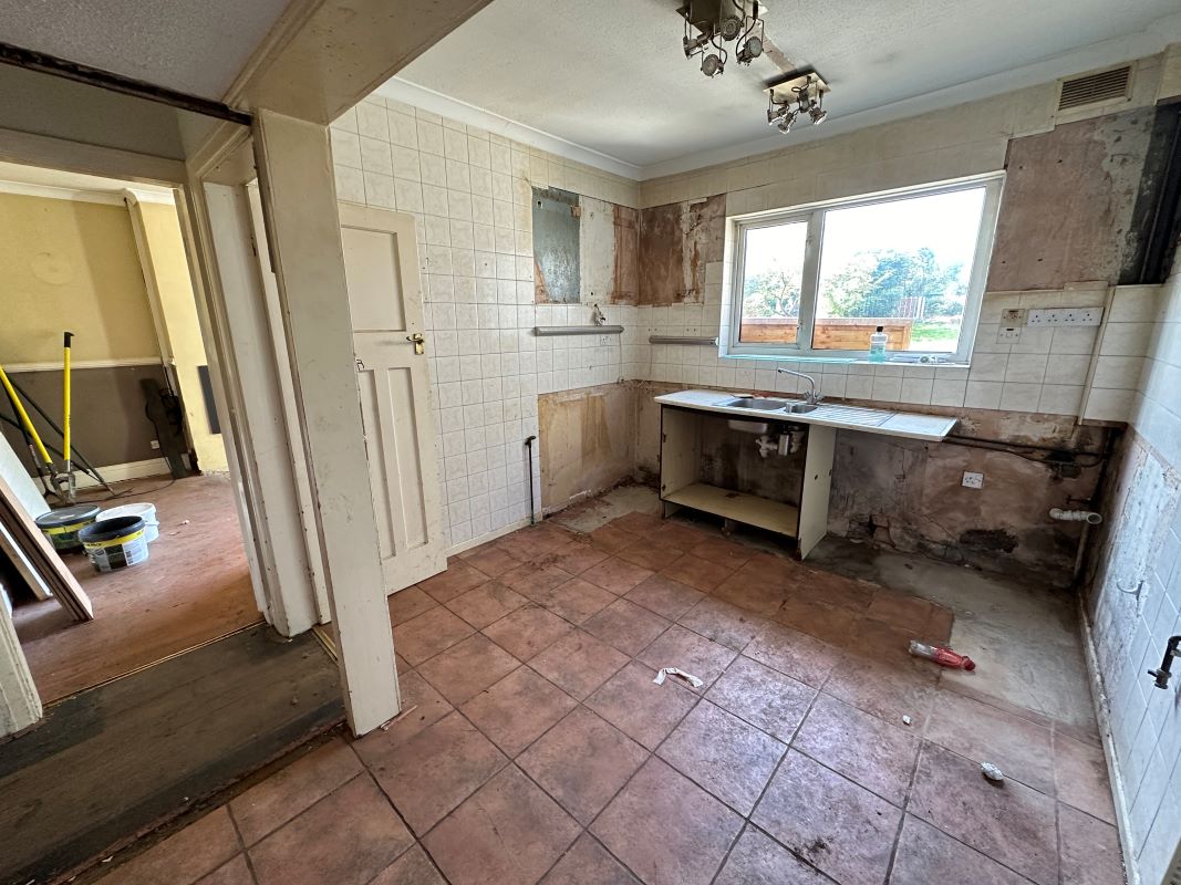 3 bedroom semi detached house in Sutton Coldfield 