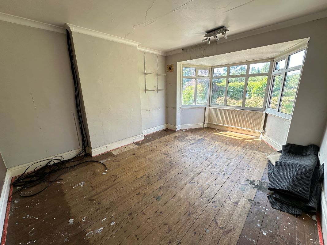 3 bedroom semi detached house in Sutton Coldfield 