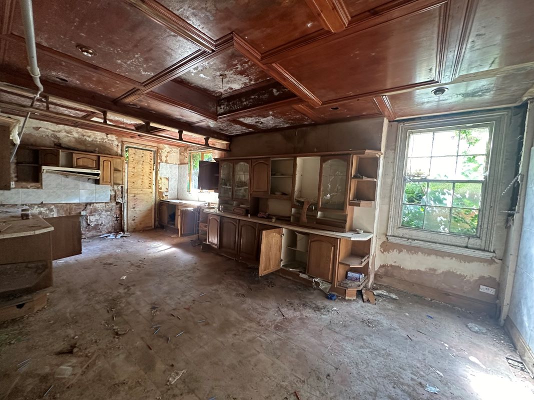 8 bedroom detached house in Harborne