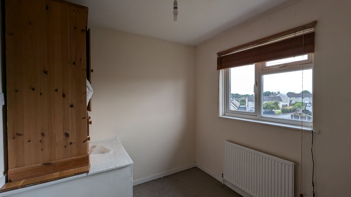 3 bedroom semi detached house in Chesterfield