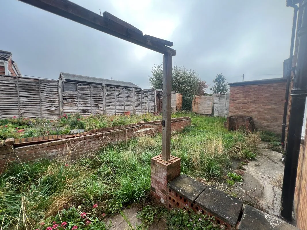 3 bedroom semi detached property in Stratford-upon-Avon