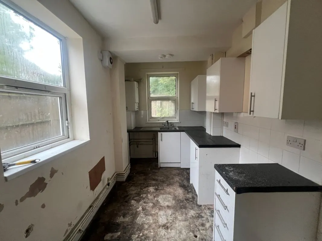 2 bedroom end terraced property in Walsall