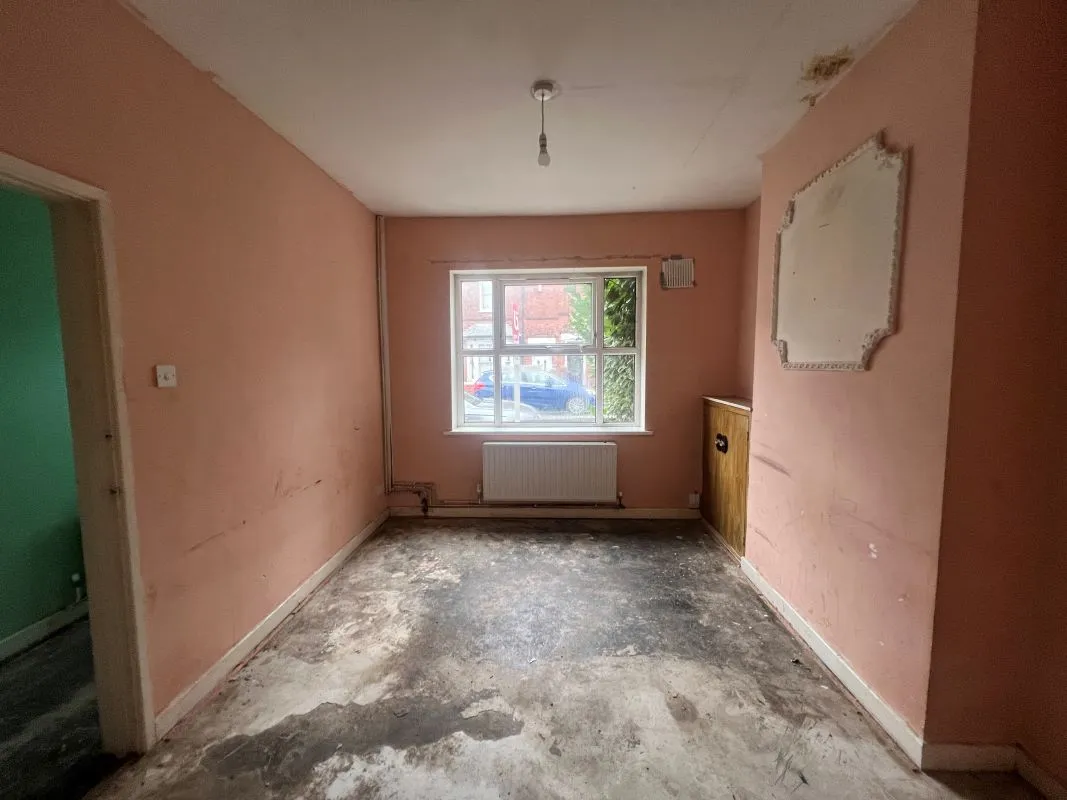 2 bedroom end terraced property in Walsall