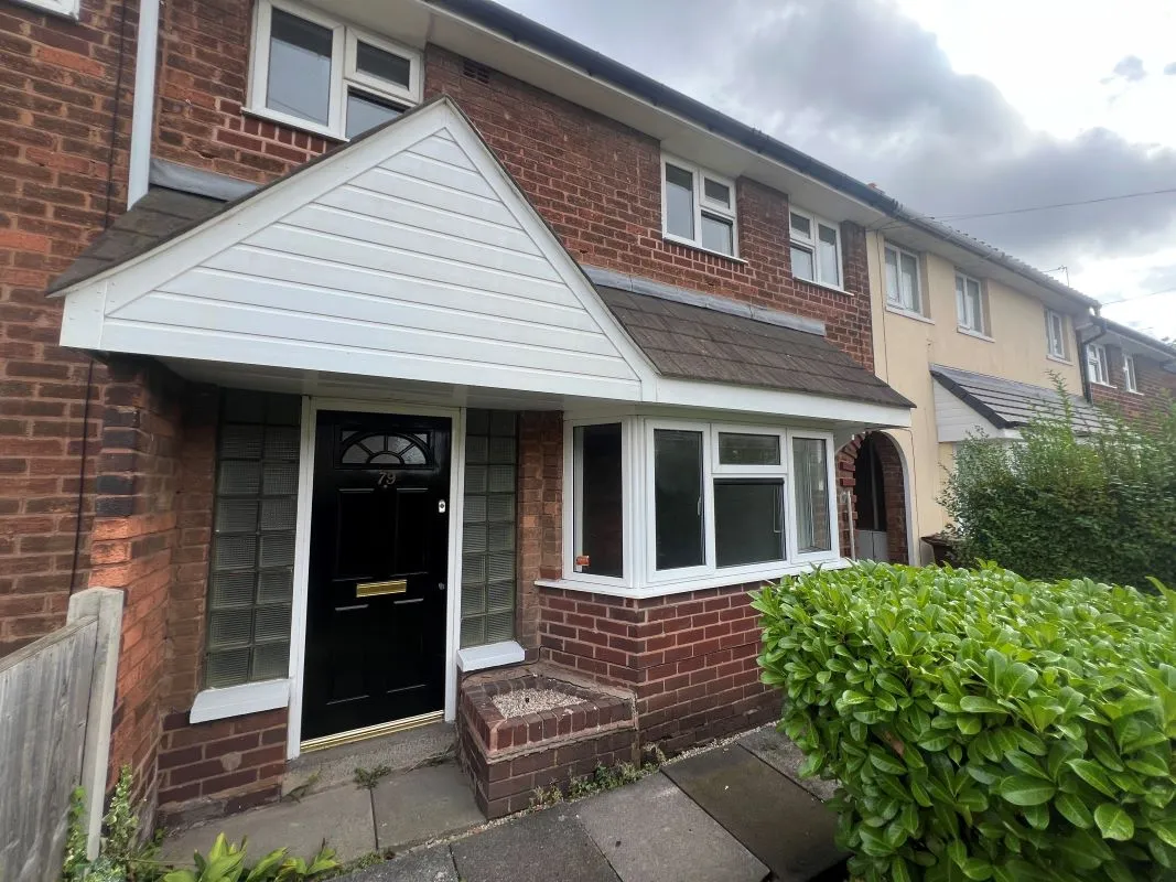 3 bedroom mid terraced property in Walsall