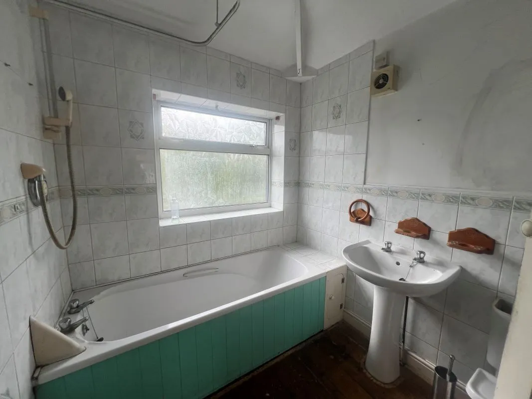 3 bedroom semi detached property in Stafford