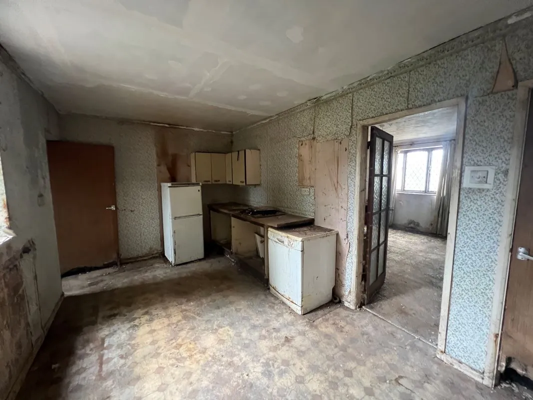 2 bedroom end terraced property in Bedworth