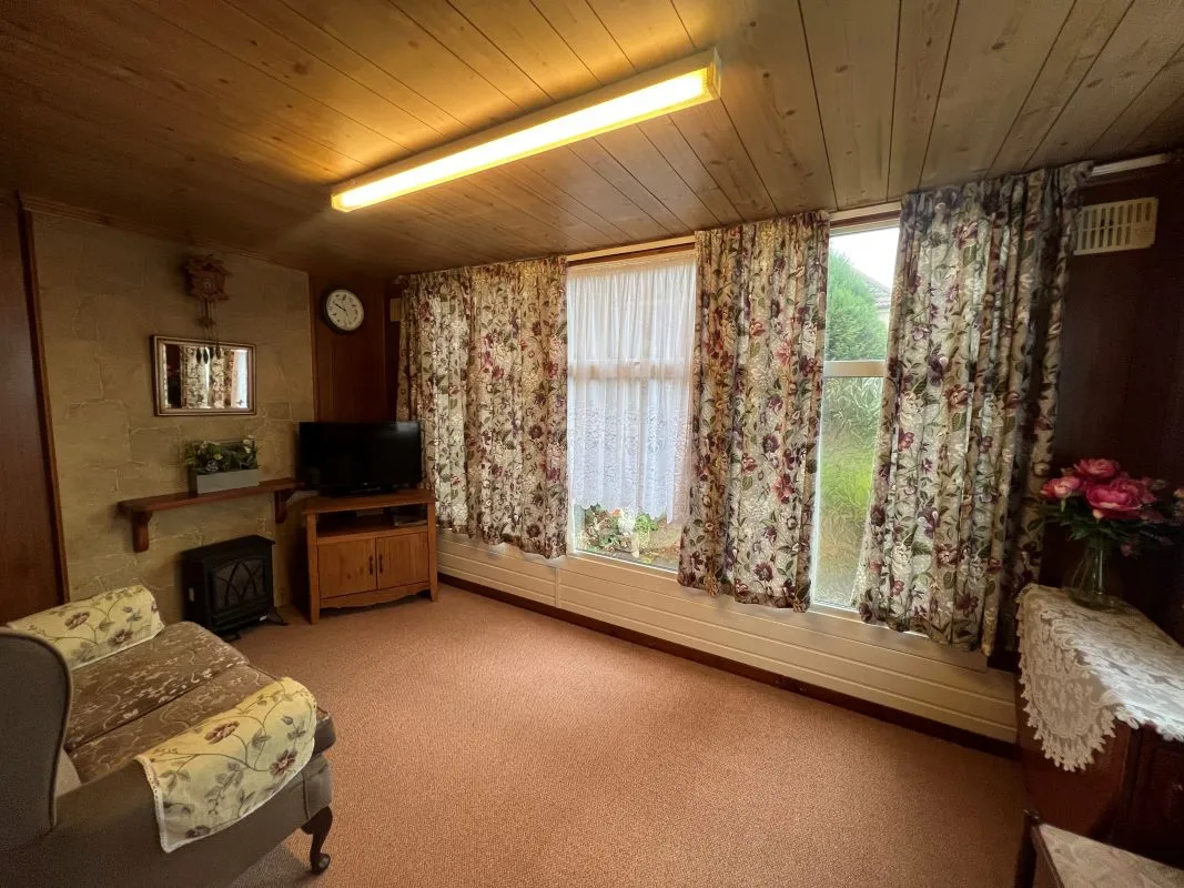 3 bedroom semi detached property in West Bromwich 