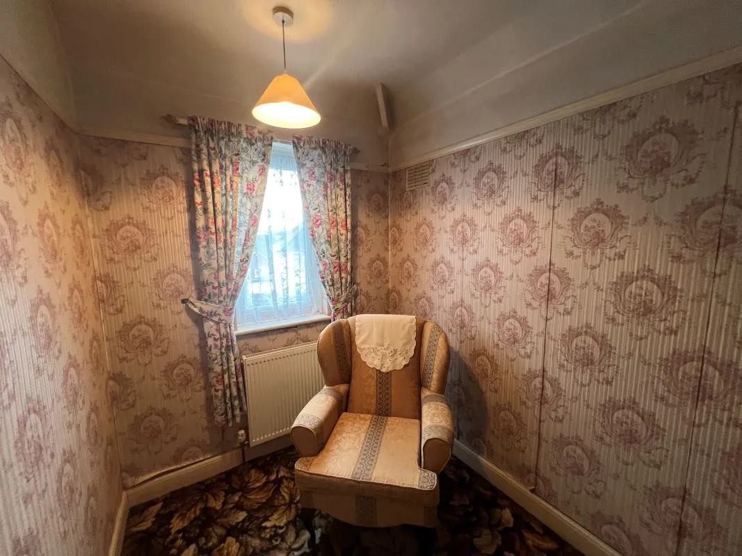 3 bedroom semi detached property in West Bromwich 