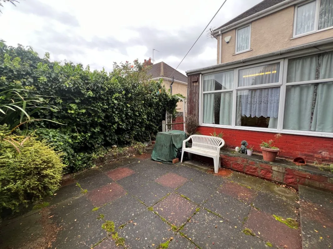 3 bedroom semi detached property in West Bromwich 