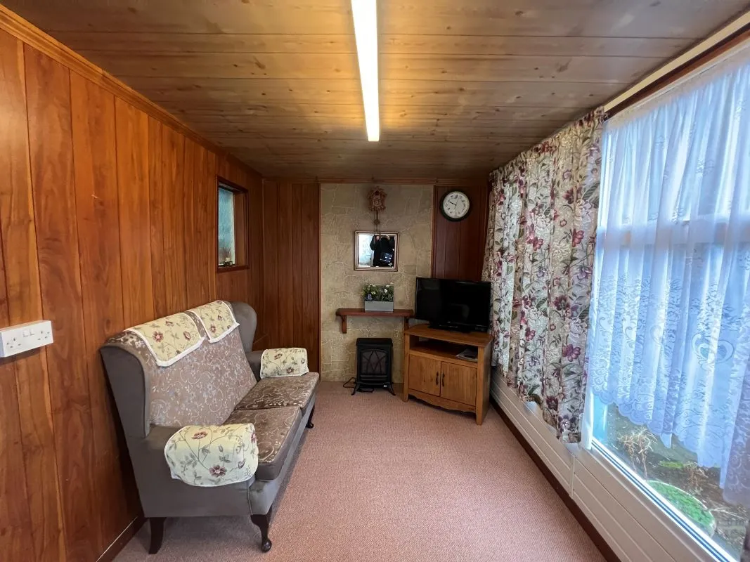 3 bedroom semi detached property in West Bromwich 
