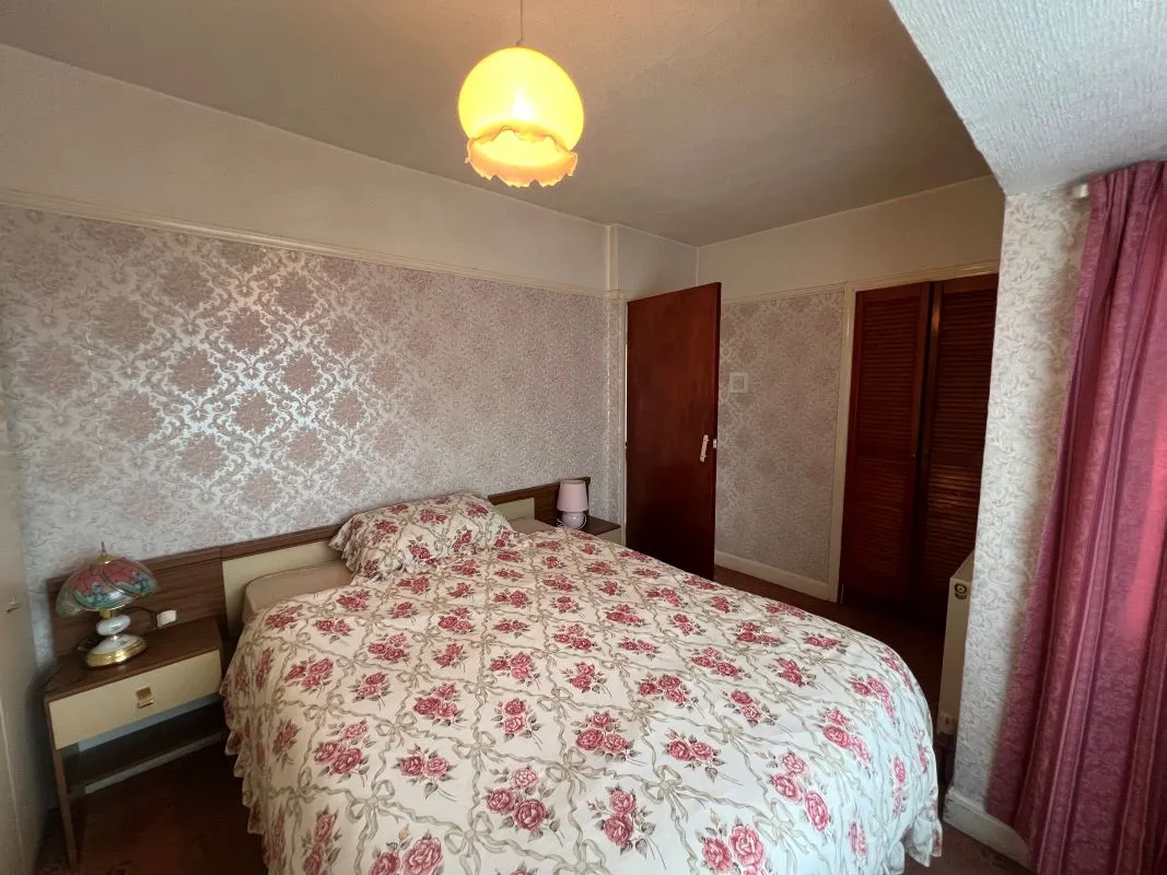3 bedroom semi detached property in West Bromwich 