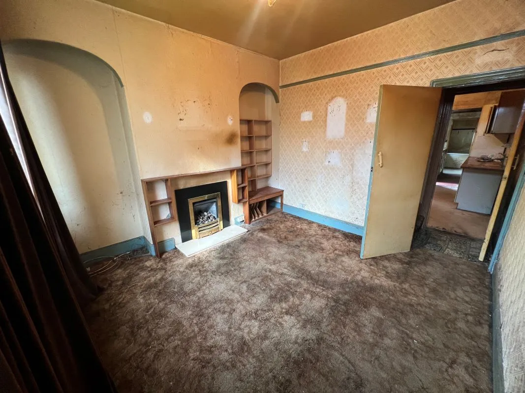 2 bedroom end terraced property in Coventry