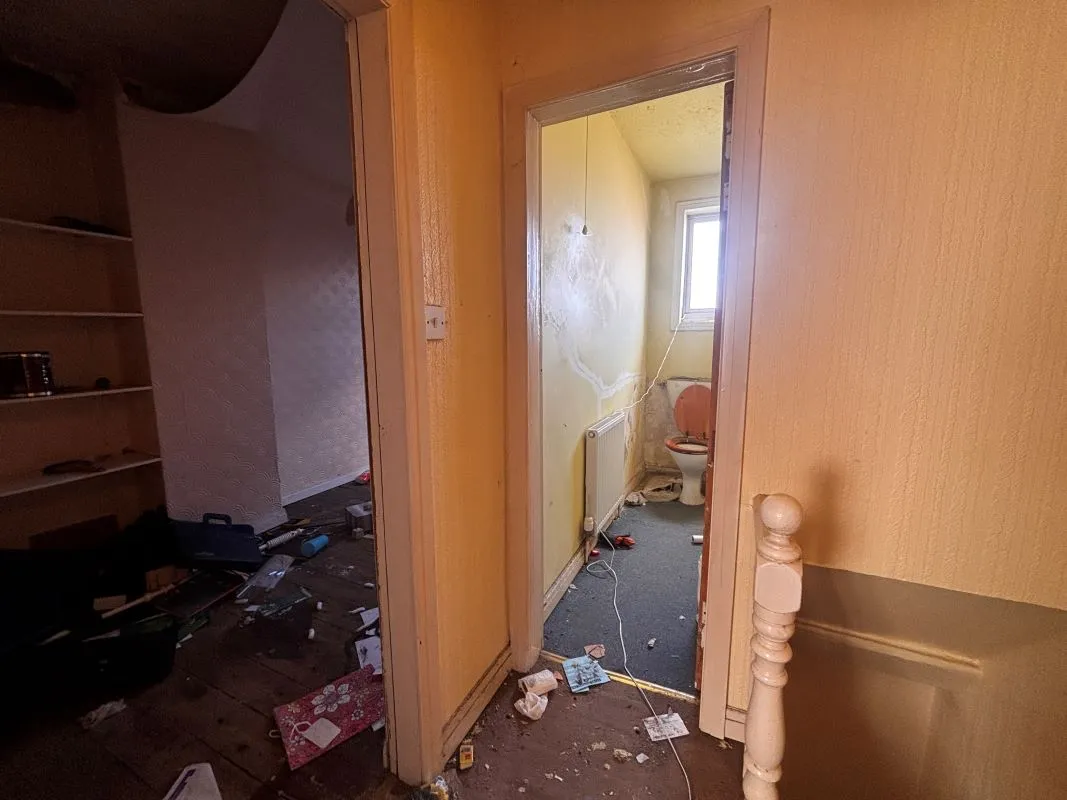 2 bedroom mid terraced property in Mansfield