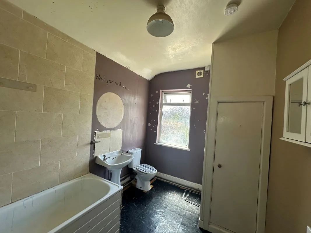 2 bedroom mid terraced house in Tyseley