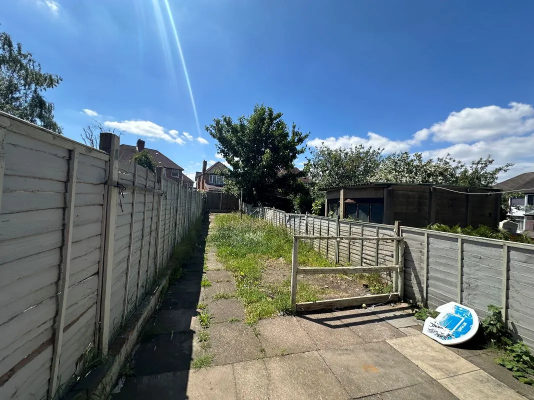 2 bedroom mid terraced house in Tyseley