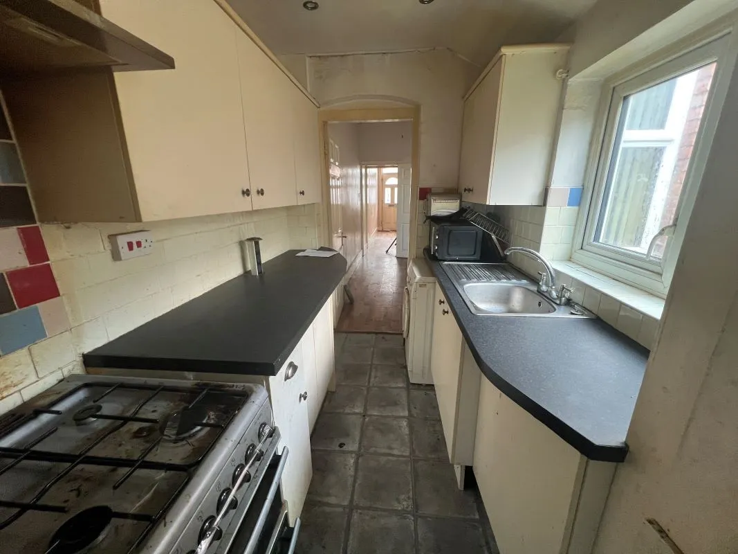 3 bedroom mid terraced property in Kidderminster