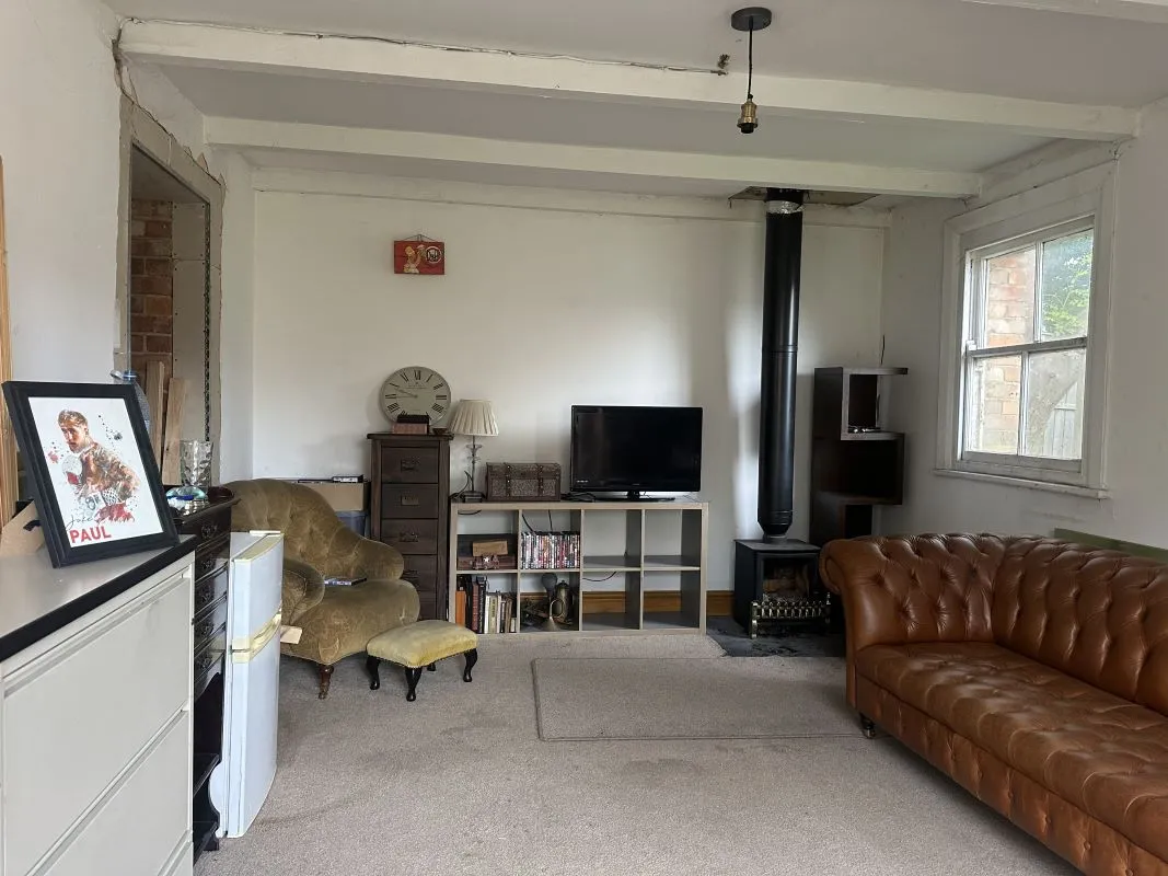 A detached 2 bedroom bungalow in Rugby.