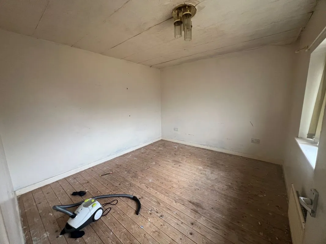 4 bedroom semi detached house in Coventry