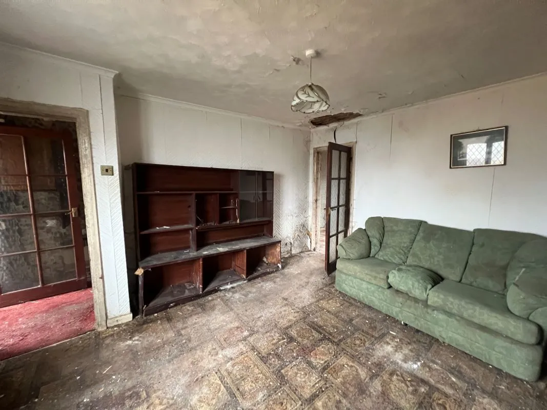 2 bedroom end terraced property in Bedworth