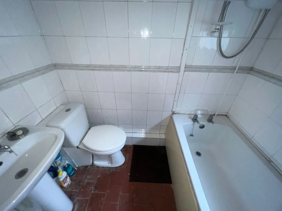 2 bedroom mid terraced property in Bilston