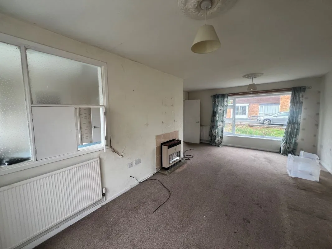 3 bedroom semi detached property in Stratford-upon-Avon