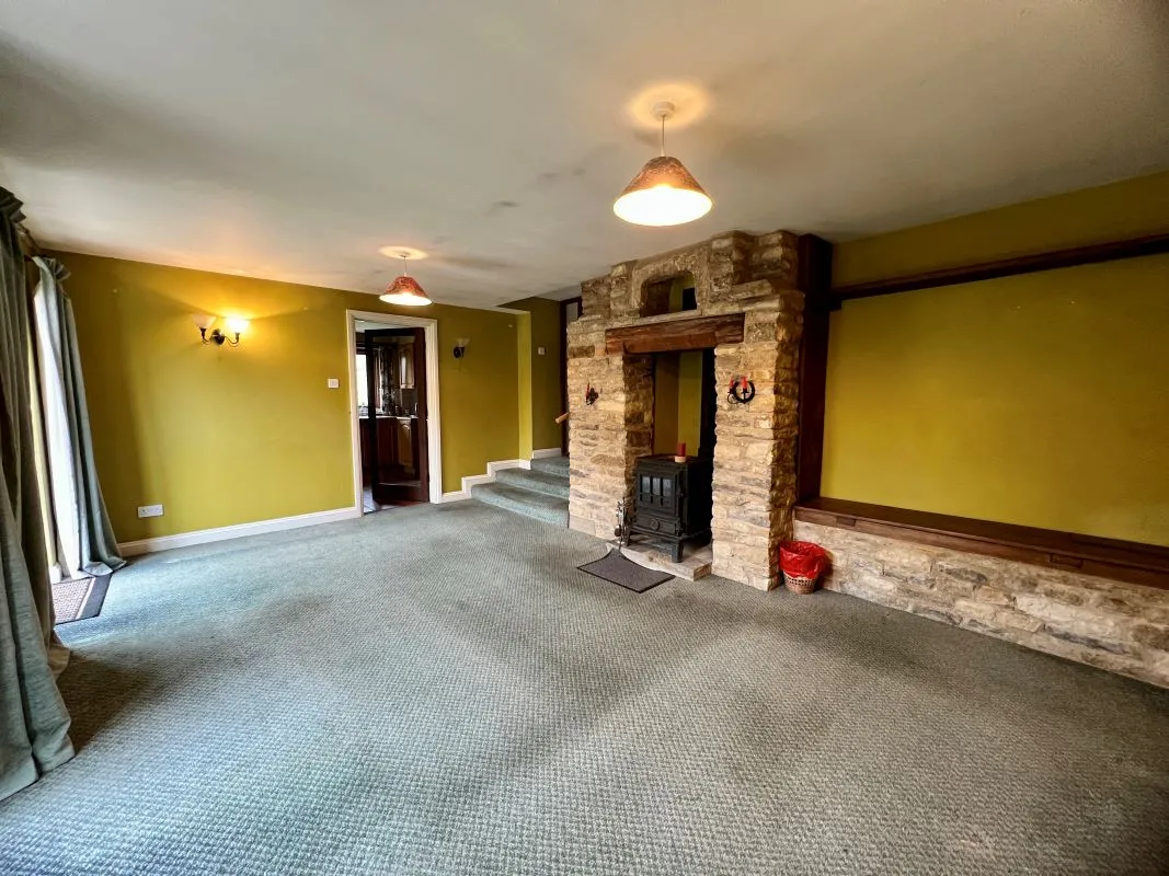 4 bedroom semi detached barn conversion in Salford