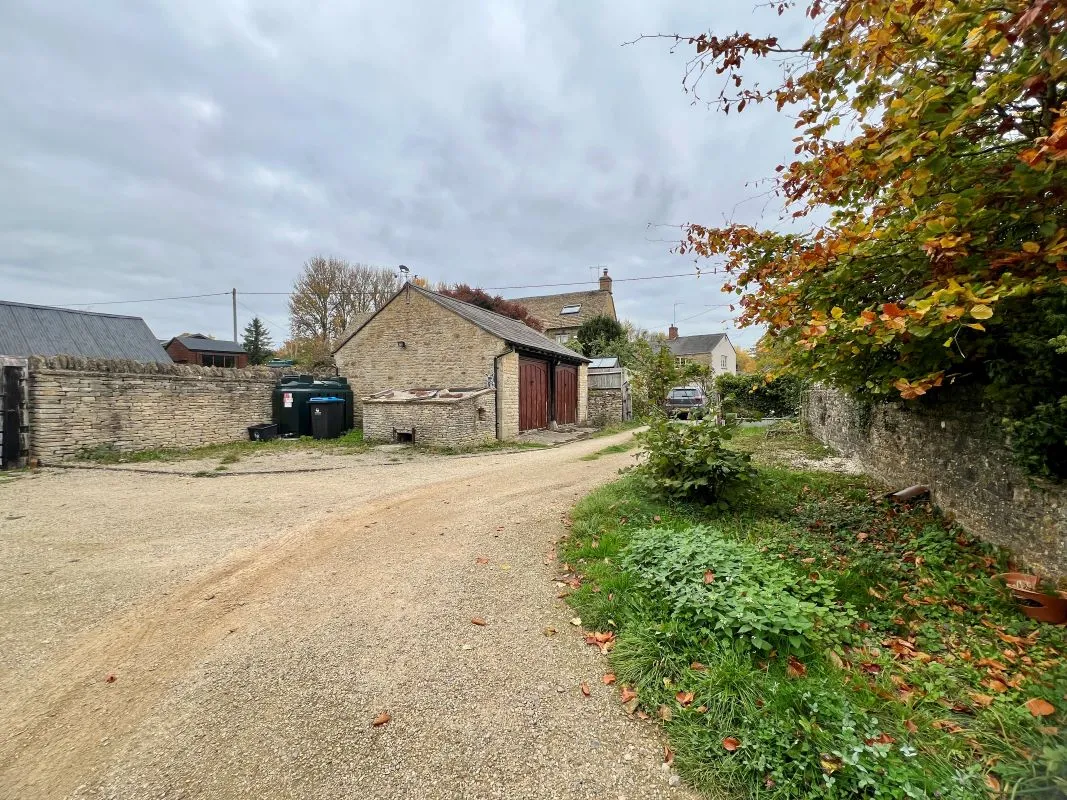 4 bedroom semi detached barn conversion in Salford